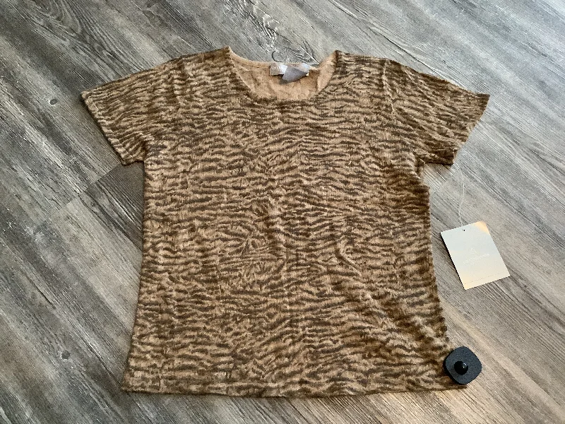 Top Short Sleeve By Liz Claiborne In Brown, Size: M